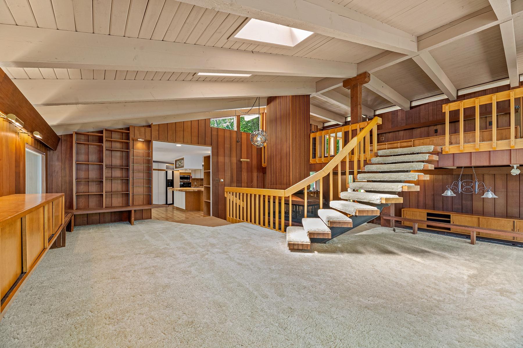 Manitowish Waters, Wisconsin, 54545, United States, 4 Bedrooms Bedrooms, ,3 BathroomsBathrooms,Residential,For Sale,1974750