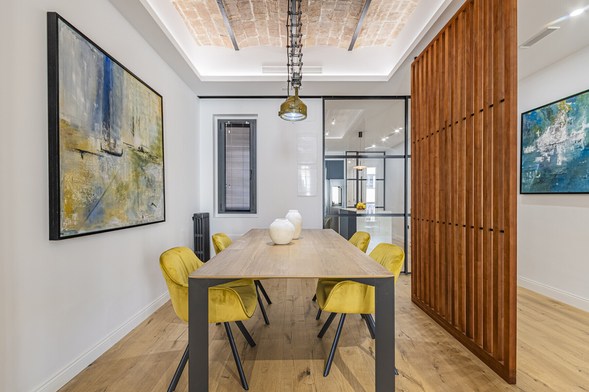  Exclusive brand new home in a regal estate on Mallorca Street - 物件實景