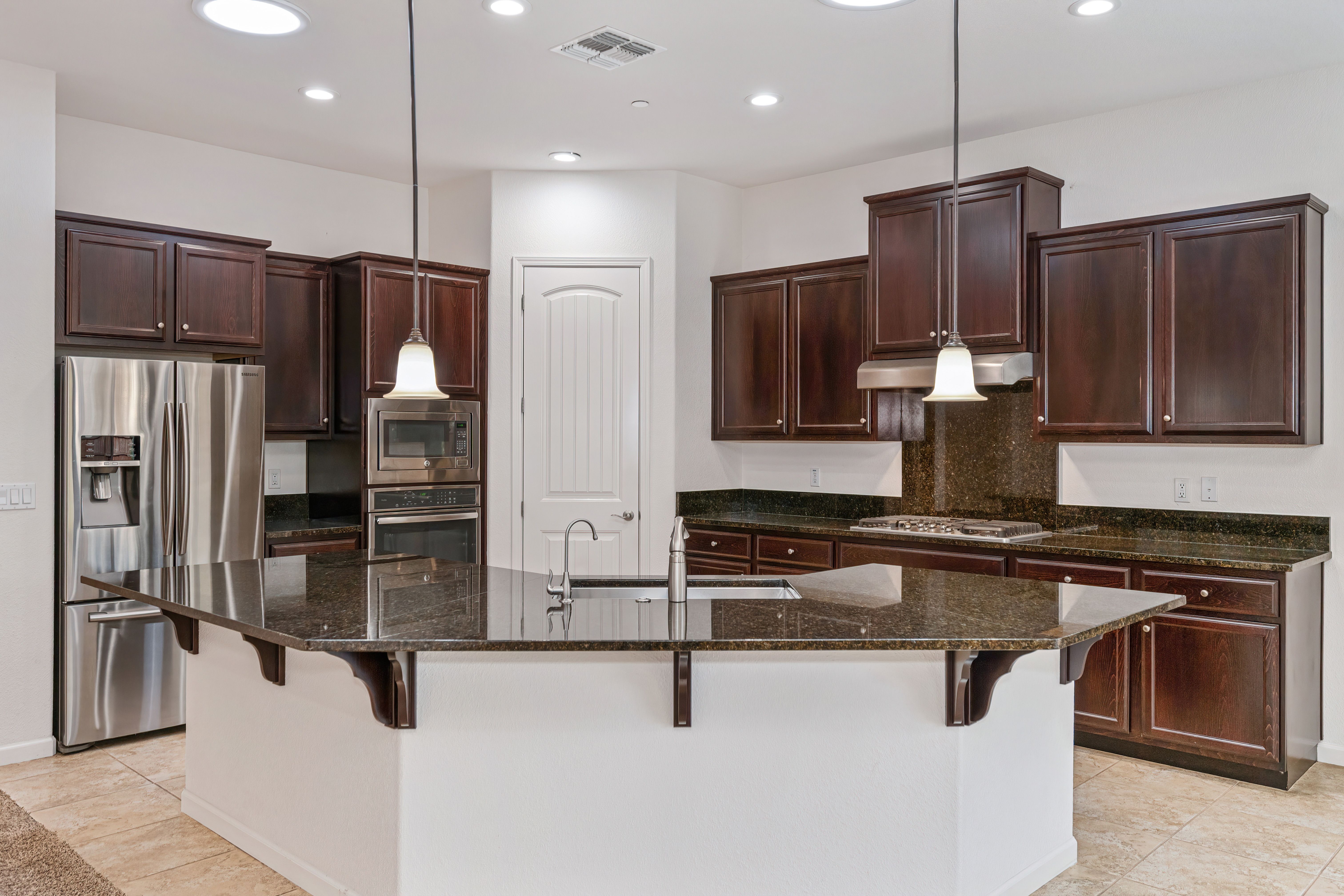  3911 Don River Lane, Sacramento, CA 95834 - 物件實景