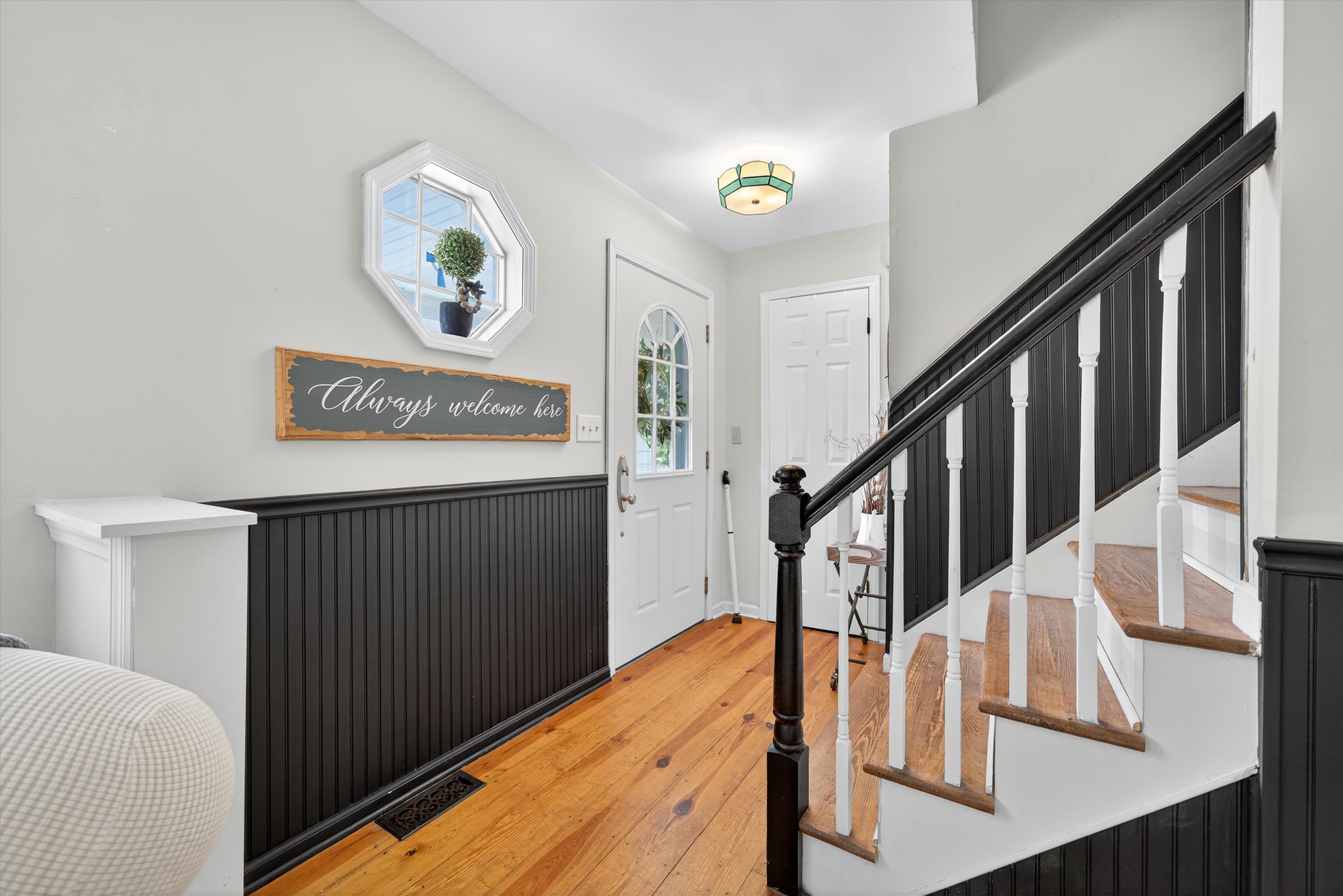 Montgomery, New York, 12549, United States, 4 Bedrooms Bedrooms, ,3 BathroomsBathrooms,Residential,For Sale,1923232