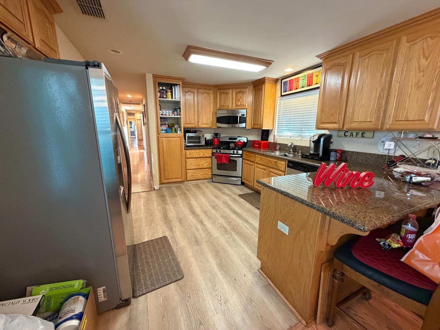 Sacramento, California, 95820, United States, 5 Bedrooms Bedrooms, ,3 BathroomsBathrooms,Residential,For Sale,1976427