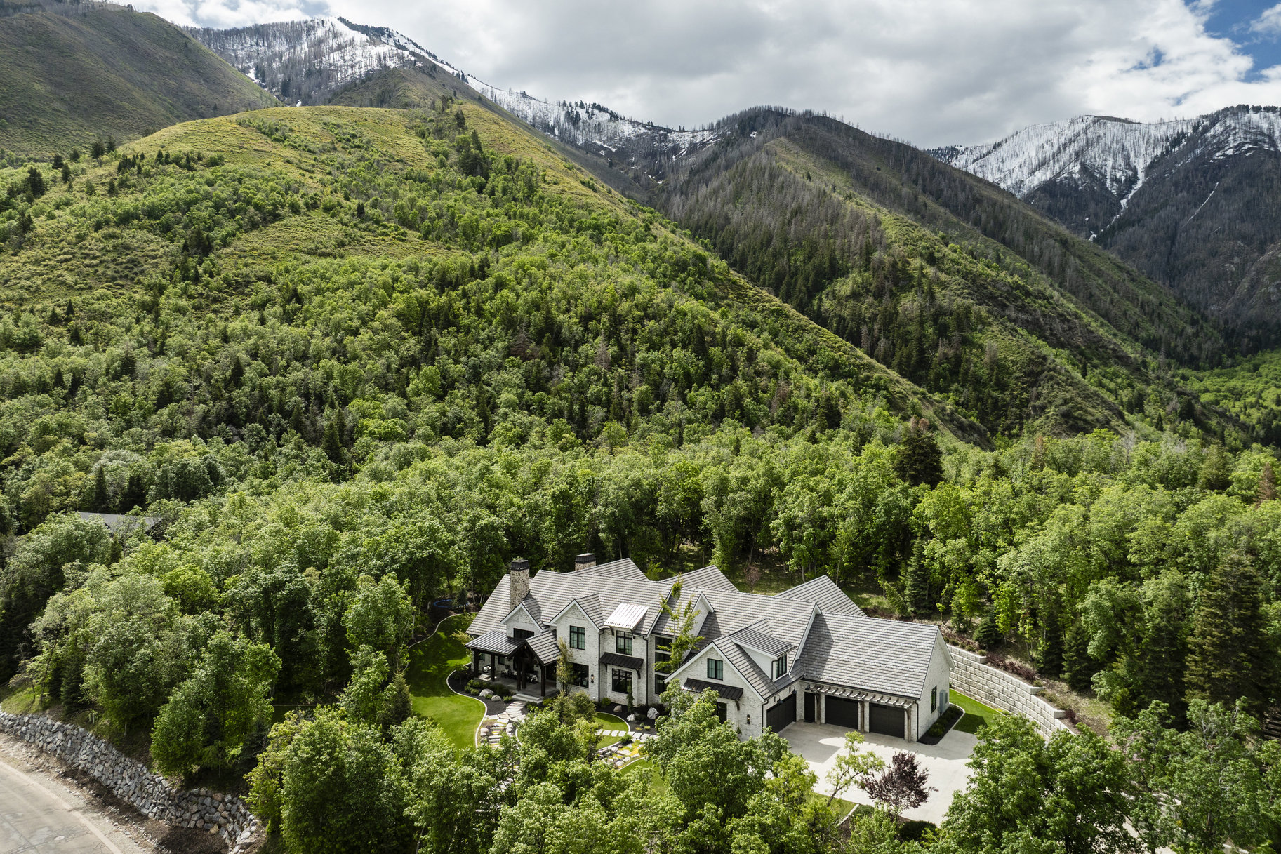  Stunning Woodland Hills Estate - 物件實景