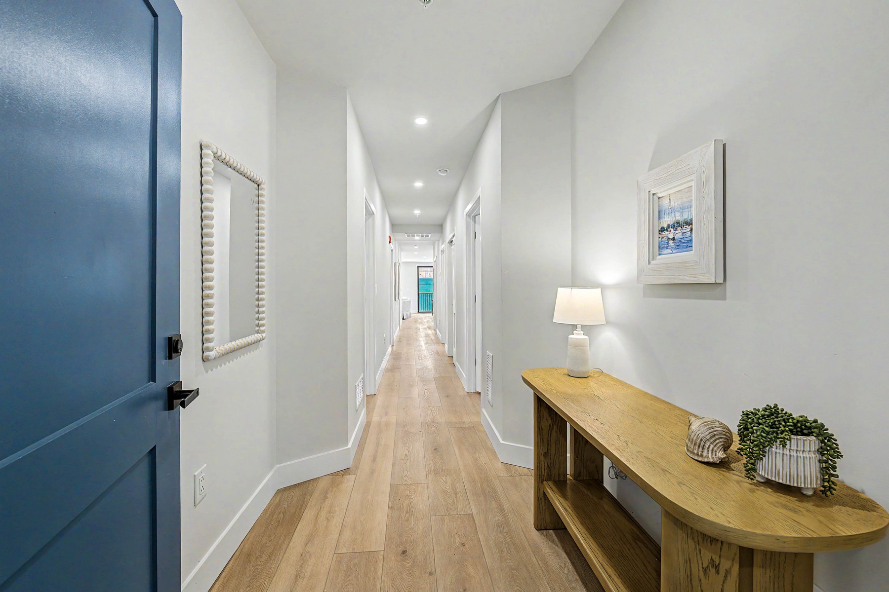  323 E Oak Avenue #101 - 物件實景