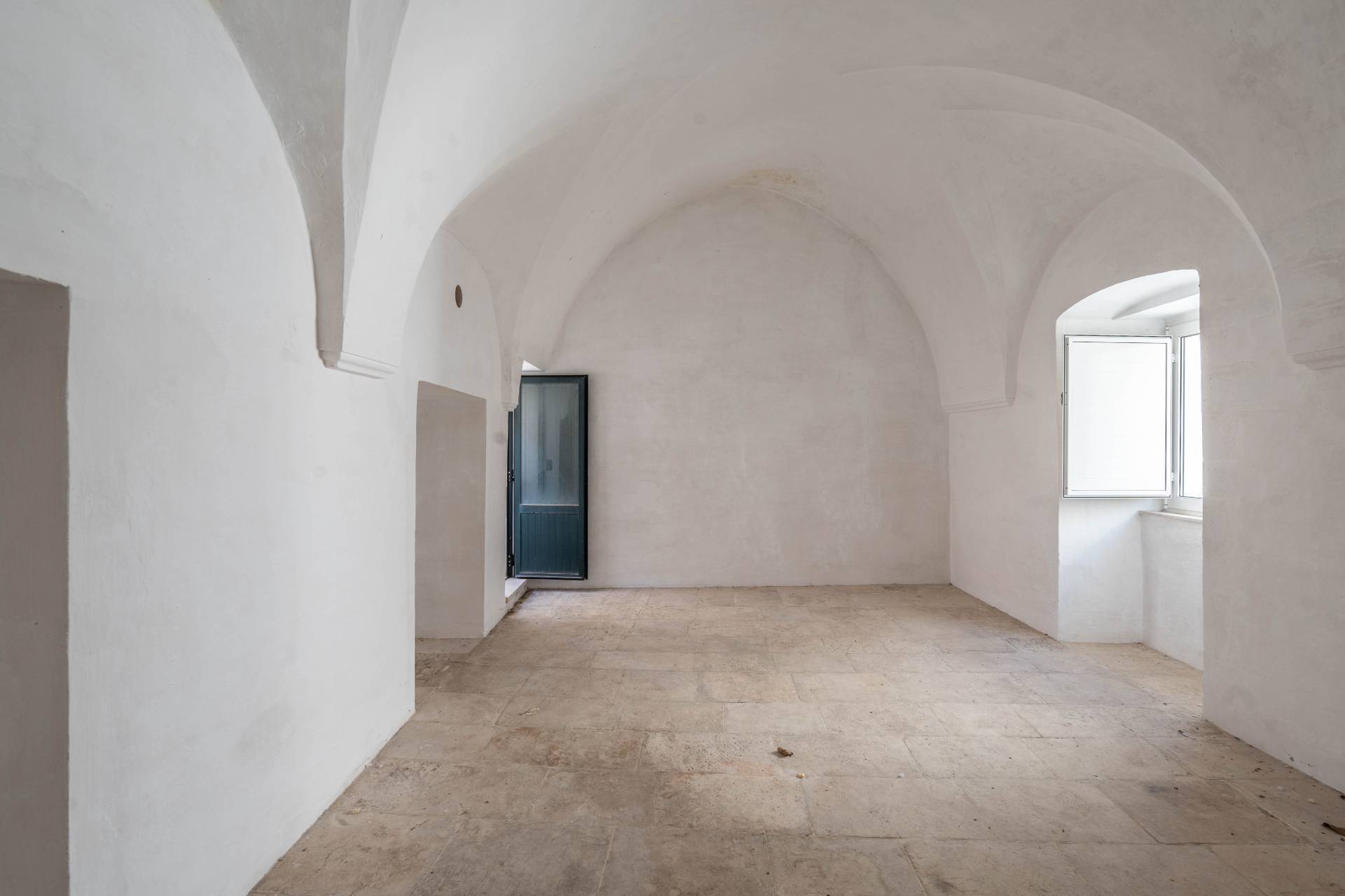 Via Nicol? Machiavelli, Martina Franca, Taranto, 74015, IT, 16 Bedrooms Bedrooms, ,3 BathroomsBathrooms,Residential,For Sale,Via Nicol? Machiavelli,1444362