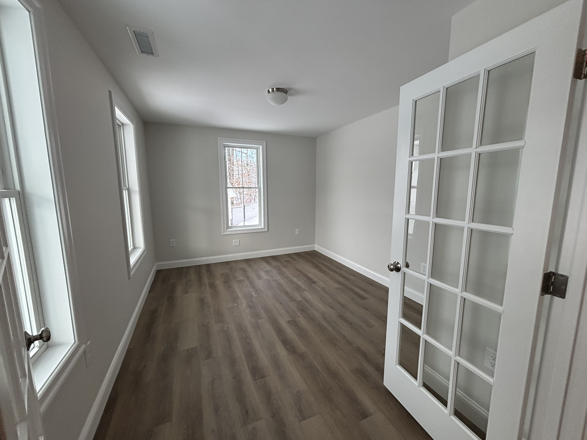  19 Woodmans Lane - 物件實景