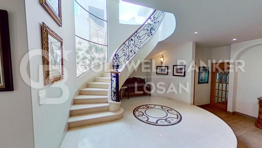 M?rmol, Naucalpan de Juárez, Estado de méxico, 53283, Mexico, 4 Bedrooms Bedrooms, ,4 BathroomsBathrooms,Residential,For Sale,M?rmol,1563159
