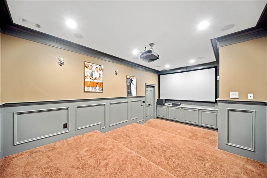 Atlanta, Georgia, 30331, United States, 6 Bedrooms Bedrooms, ,5 BathroomsBathrooms,Residential,For Sale,1906537
