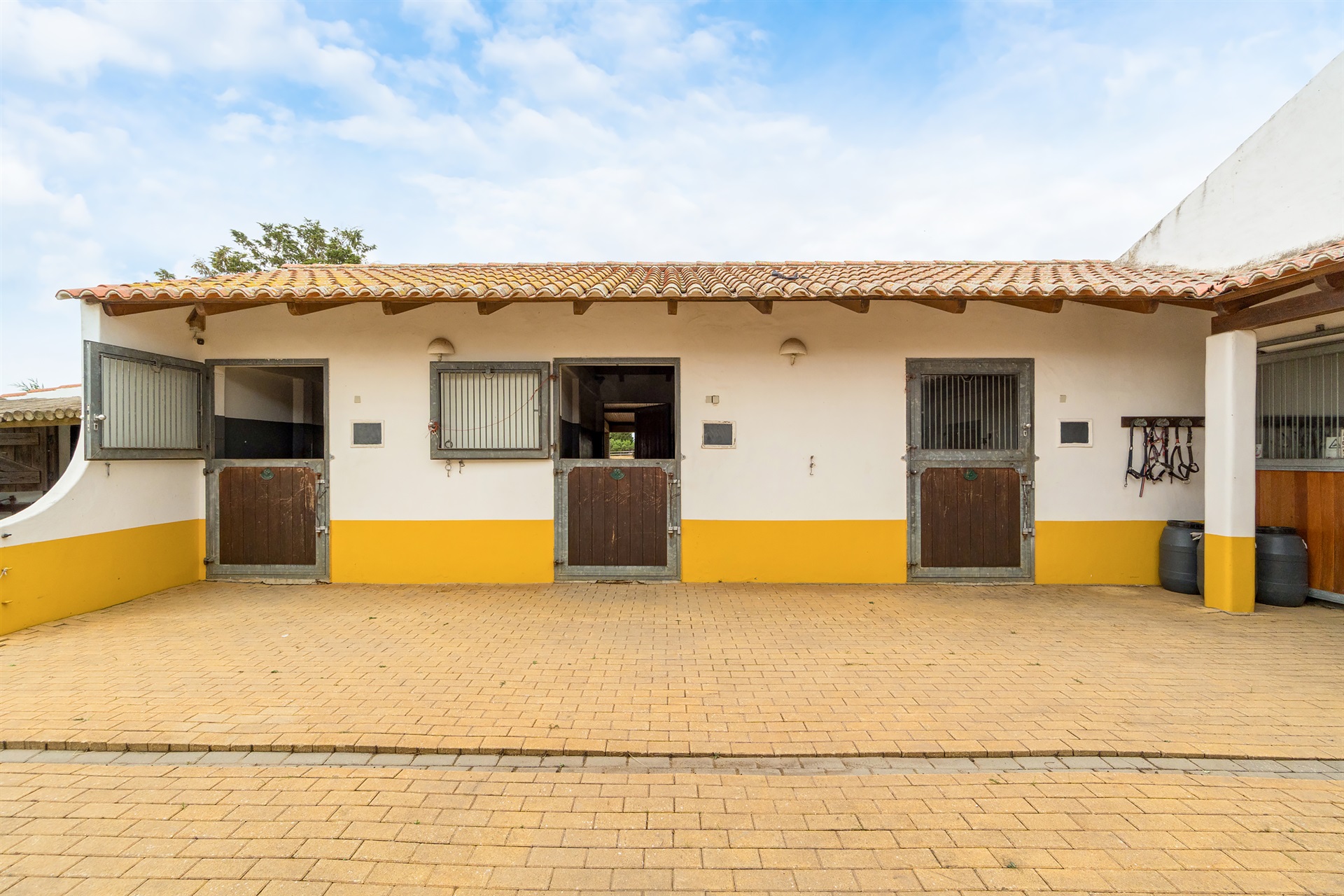  Farm, 6 bedrooms, for Sale - 物件實景