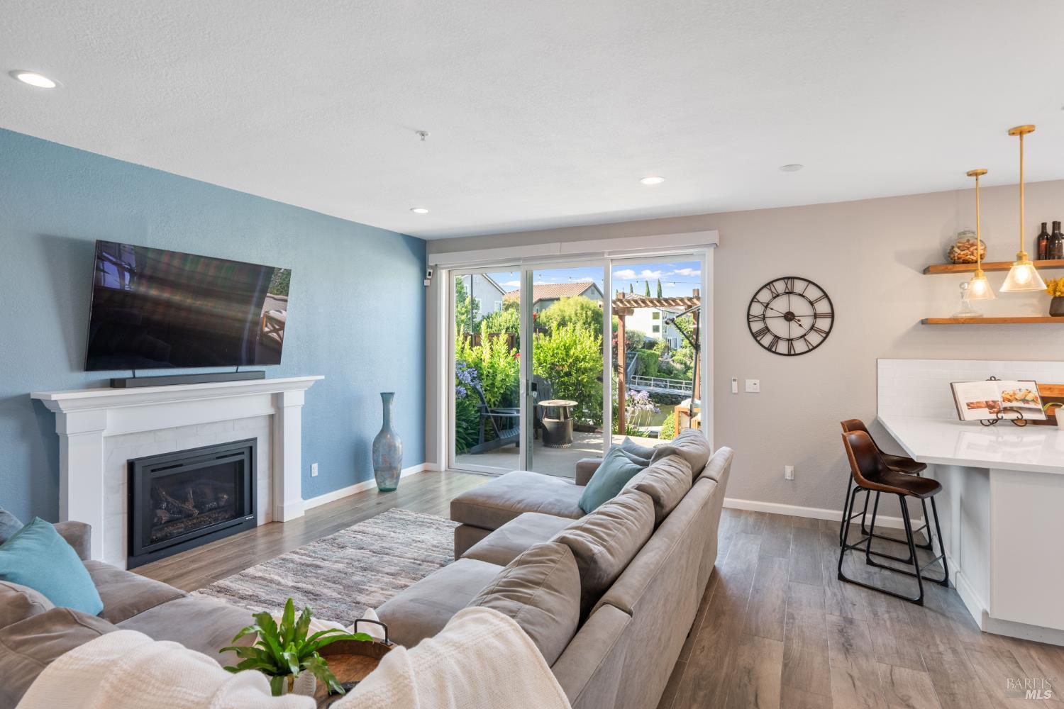 Napa, California, 94559, United States, 4 Bedrooms Bedrooms, ,3 BathroomsBathrooms,Residential,For Sale,1987880