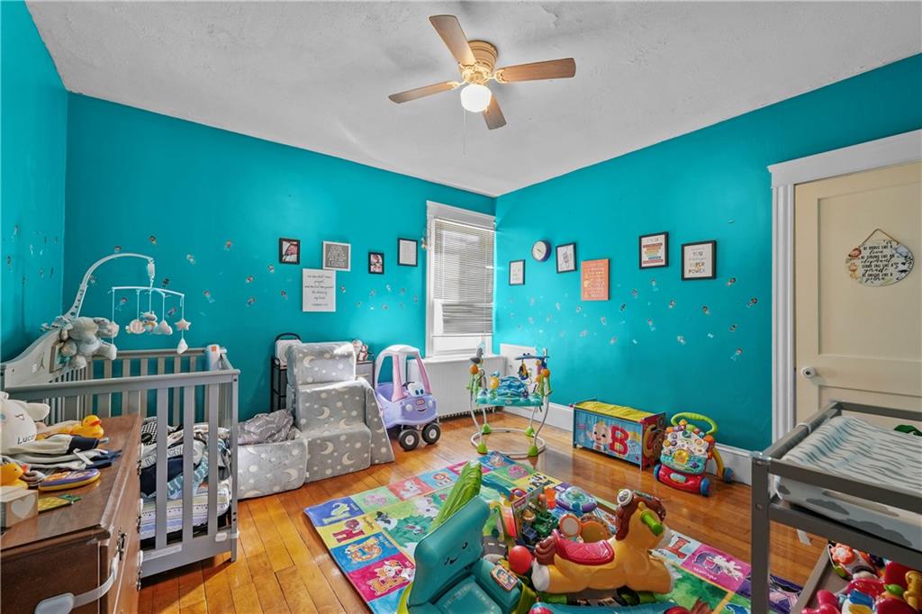 Pawtucket, Rhode Island, 02861, United States, 4 Bedrooms Bedrooms, ,2 BathroomsBathrooms,Residential,For Sale,1880666