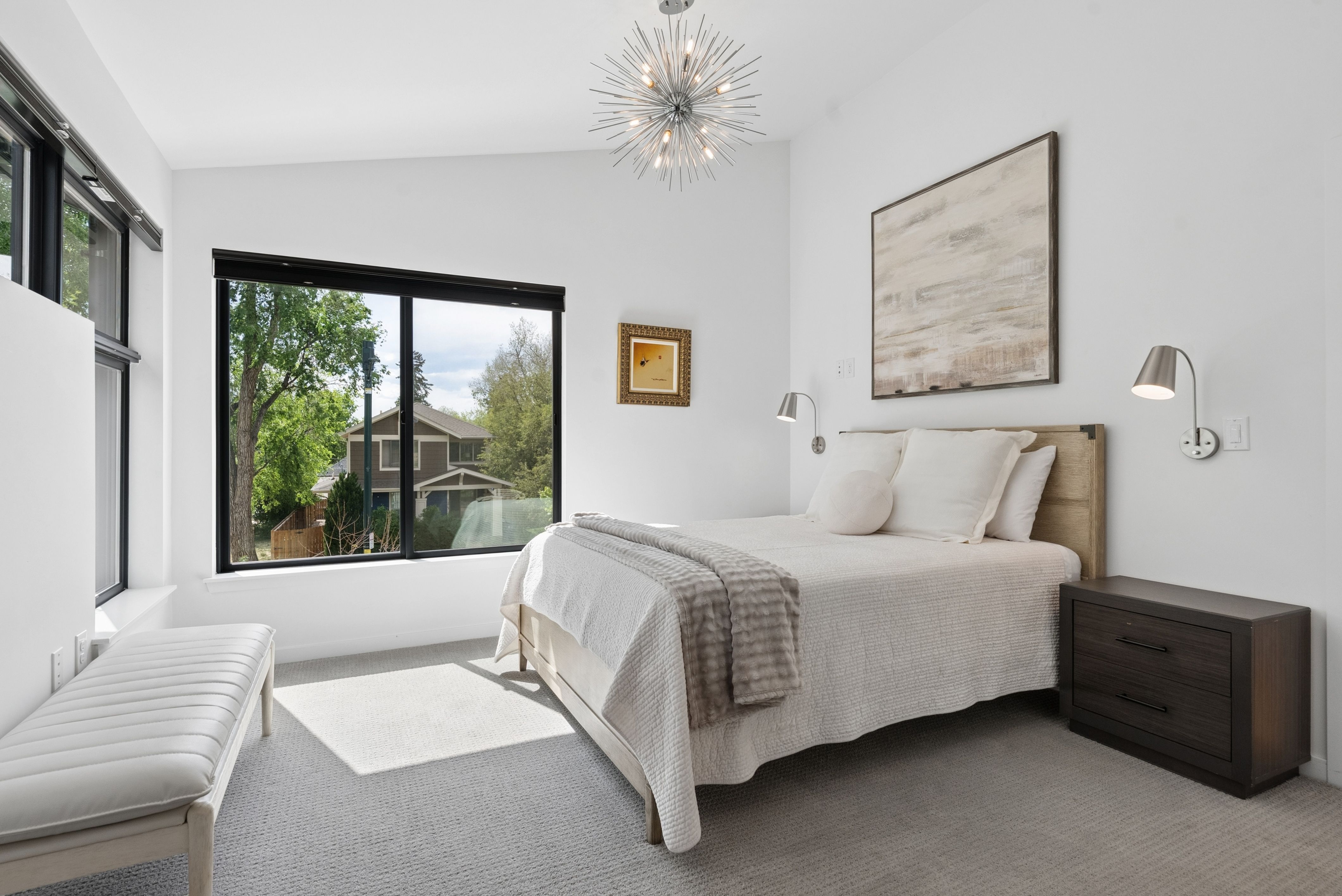  Sleek contemporary home - 物件實景