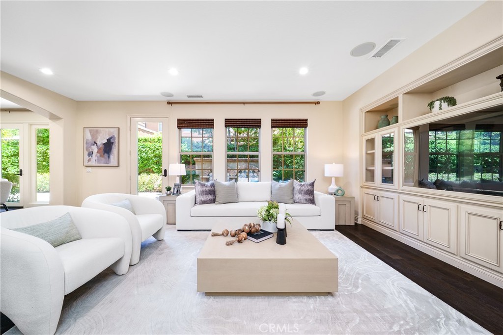 Irvine, California, 92620, United States, 5 Bedrooms Bedrooms, ,5 BathroomsBathrooms,Residential,For Sale,1932589