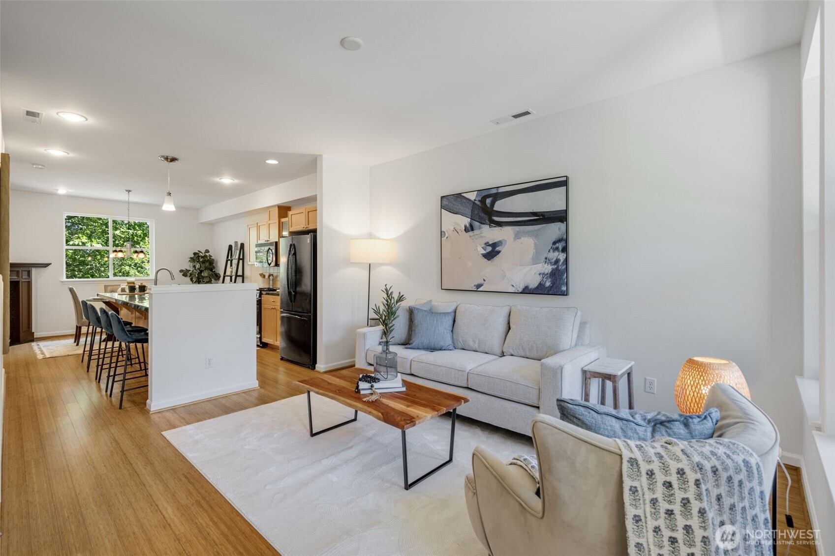 Seattle, Washington, 98108, United States, 3 Bedrooms Bedrooms, ,2 BathroomsBathrooms,Residential,For Sale,1862299
