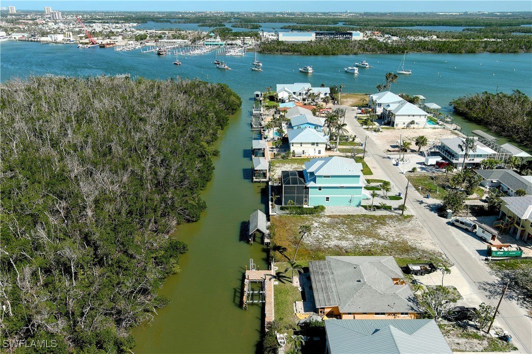 Fort Myers Beach, Florida, 33931, United States, 4 Bedrooms Bedrooms, ,4 BathroomsBathrooms,Residential,For Sale,1899950