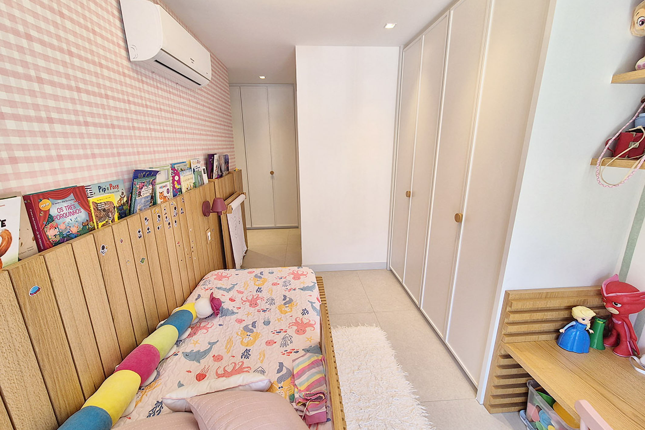  Apartment with 4 Suites and a Spacious Balcony in Jardim Botânico - 物件實景
