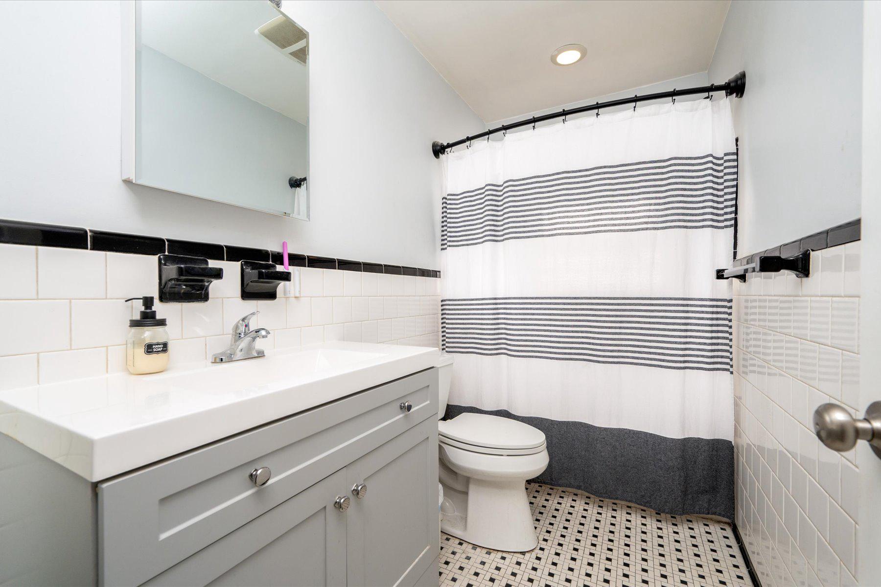  402 Joyce Drive, Glen Burnie, MD, 21061 - 物件實景