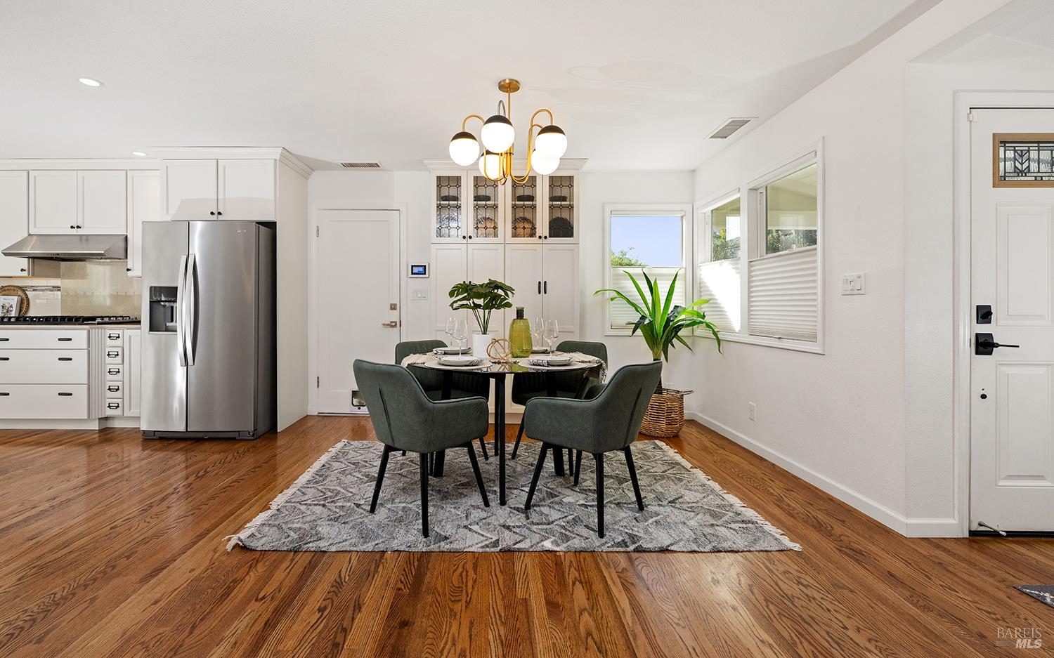 Santa Rosa, California, 95405, United States, 2 Bedrooms Bedrooms, ,2 BathroomsBathrooms,Residential,For Sale,1989467