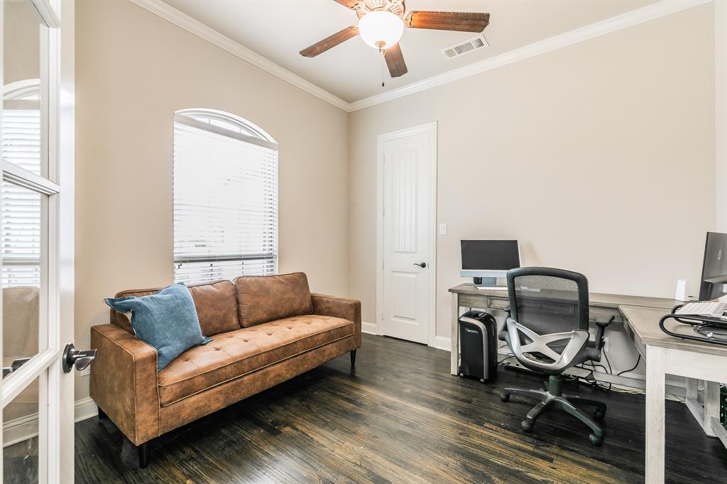 Mansfield, Texas, 76063, United States, 4 Bedrooms Bedrooms, ,3 BathroomsBathrooms,Residential,For Sale,1943219