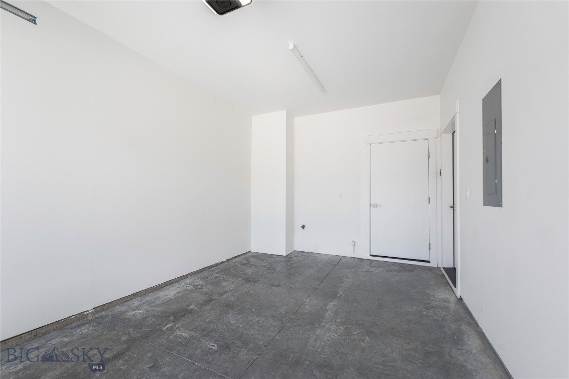 Bozeman, Montana, 59718, United States, 4 Bedrooms Bedrooms, ,2 BathroomsBathrooms,Residential,For Sale,1907134