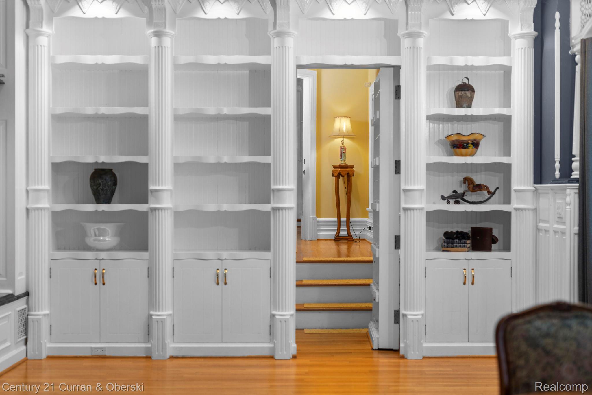 Mullett Township, Michigan, 49749, United States, 10 Bedrooms Bedrooms, ,14 BathroomsBathrooms,Residential,For Sale,1987359