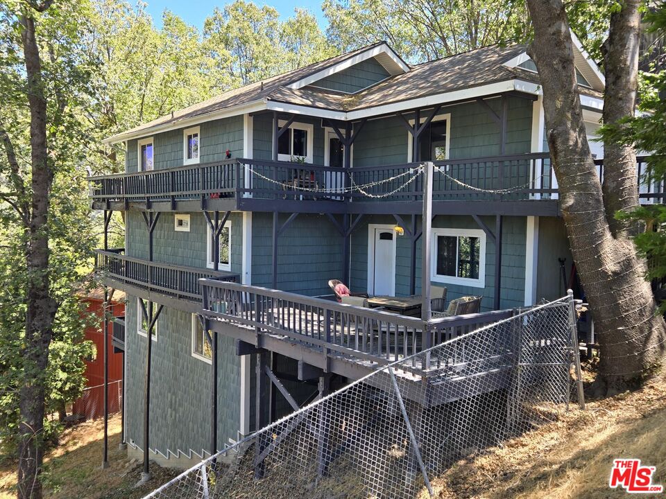 Crestline, California, 92325, United States, 5 Bedrooms Bedrooms, ,3 BathroomsBathrooms,Residential,For Sale,1907137