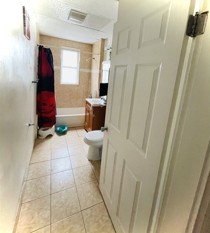 115 Fellsway W, Medford, Massachusetts, 02155, United States, 9 Bedrooms Bedrooms, ,3 BathroomsBathrooms,Residential,For Sale,115 Fellsway W,1009121