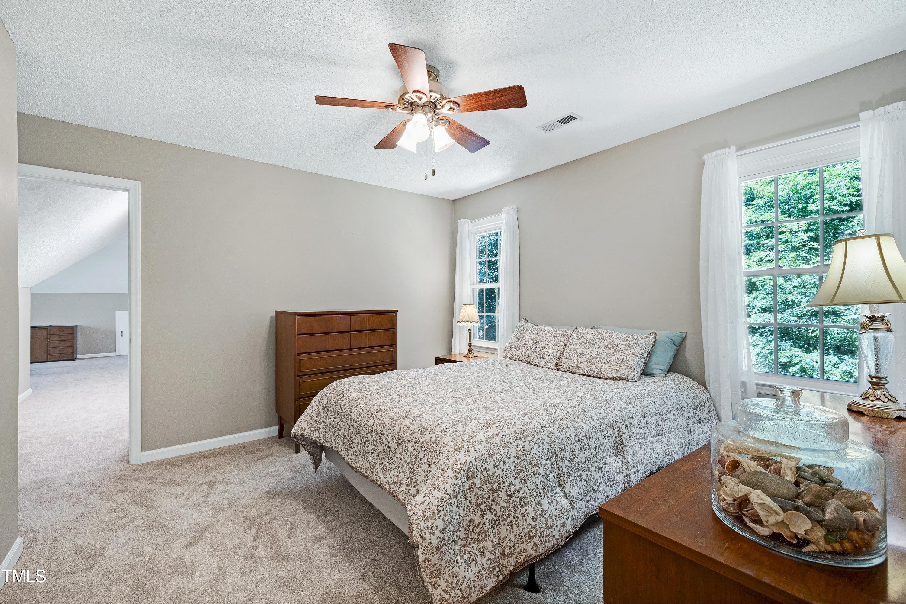 Raleigh, North Carolina, 27606, United States, 3 Bedrooms Bedrooms, ,3 BathroomsBathrooms,Residential,For Sale,1941064