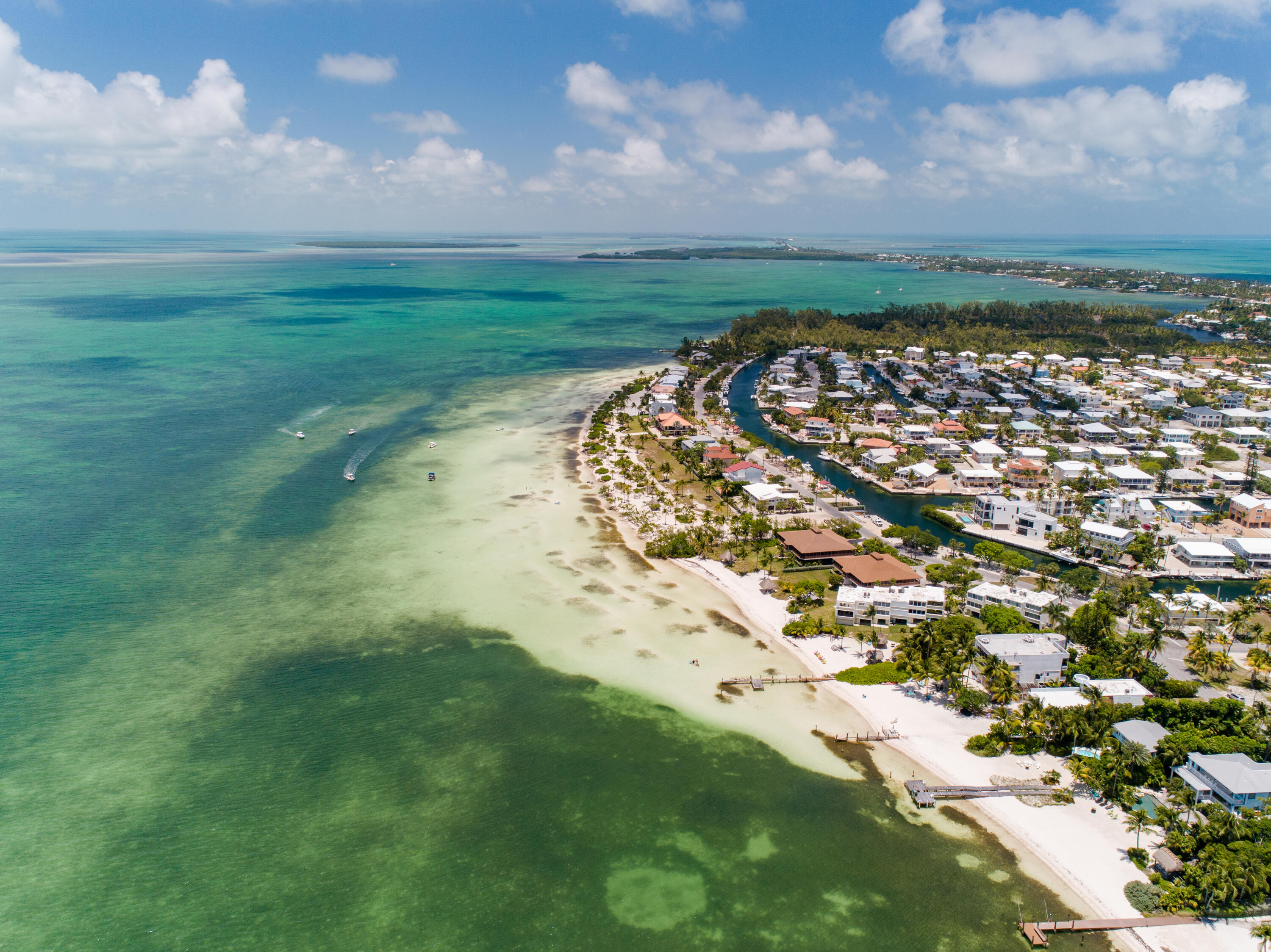 ISLAMORADA, Florida, 33036, United States, 3 Bedrooms Bedrooms, ,2 BathroomsBathrooms,Residential,For Sale,1987707