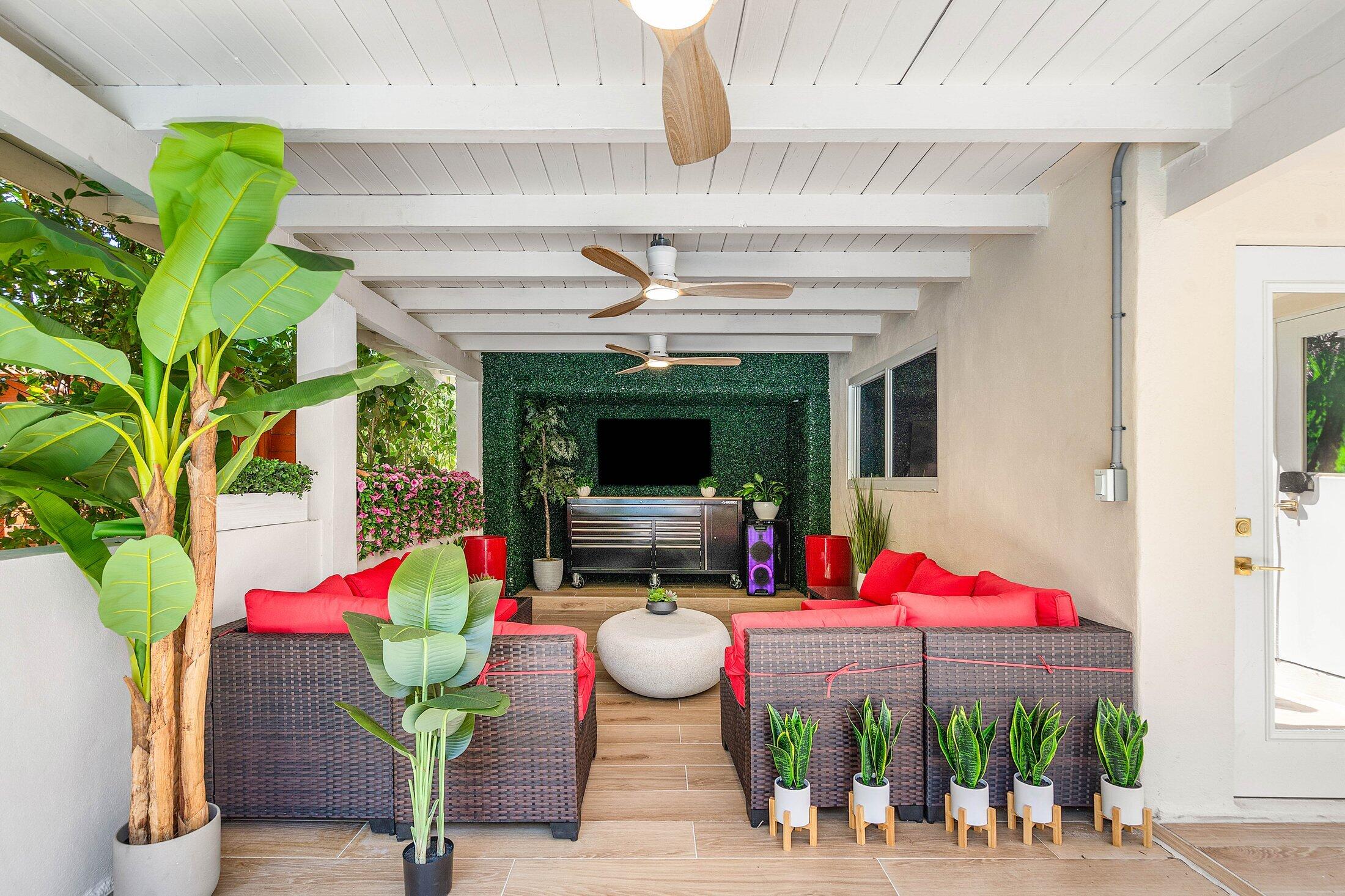 Fort Lauderdale, Florida, 33306, United States, 3 Bedrooms Bedrooms, ,2 BathroomsBathrooms,Residential,For Sale,1938859