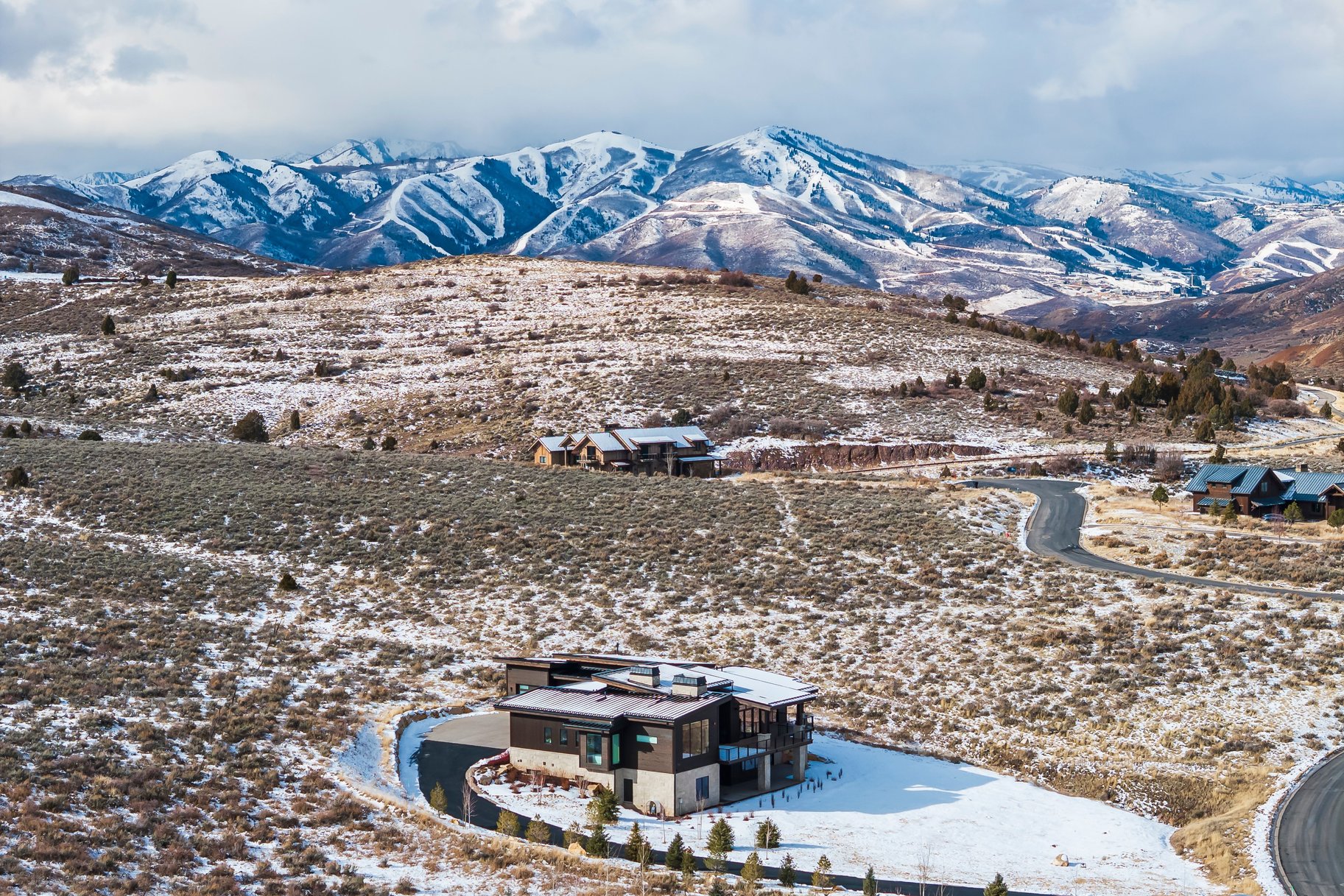  Beautiful Modern Custom Home with Rock Cliff Views at Victory Ranch - 物件實景
