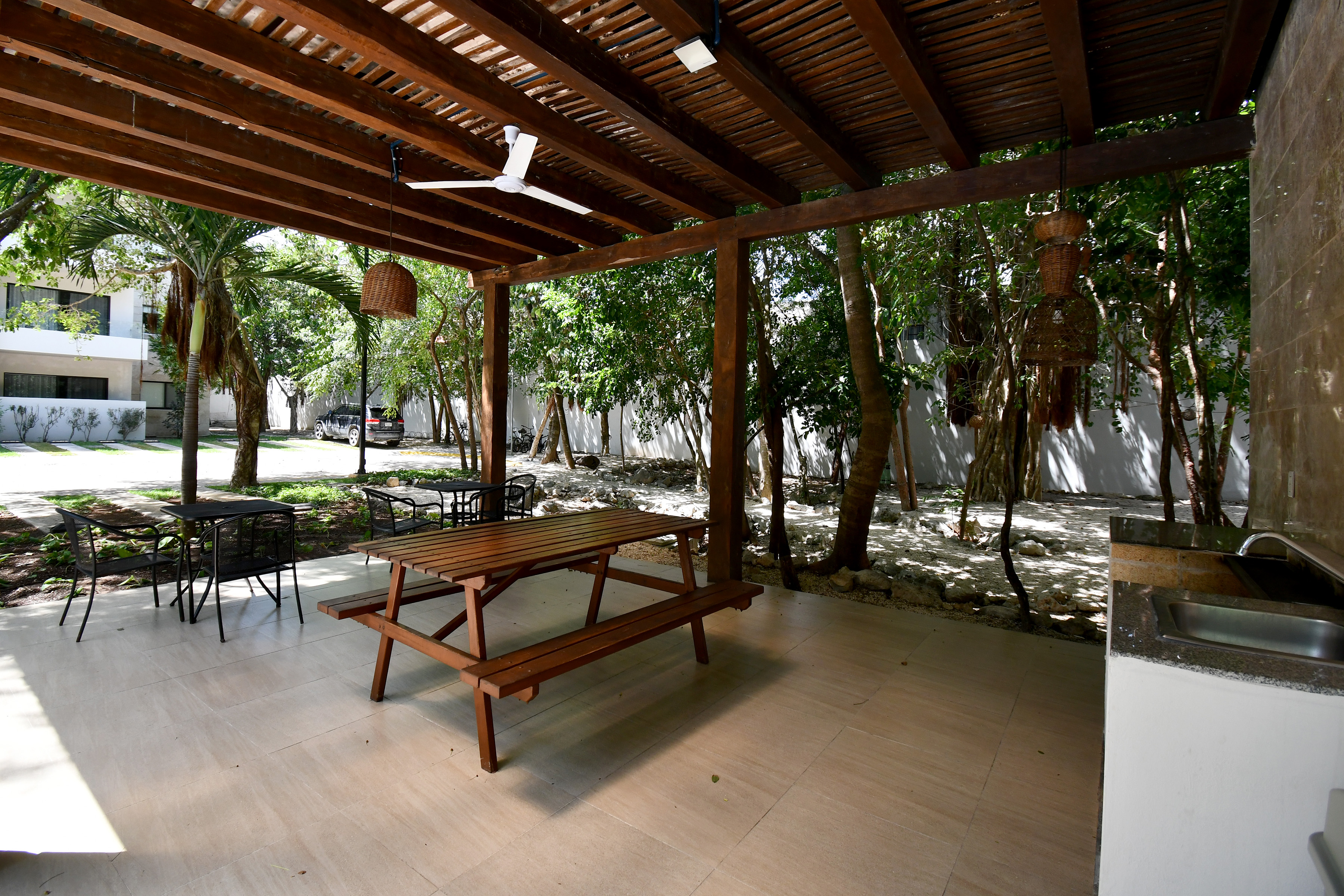  Modern Three-Bedroom Apartment with Terrace in Selvanova, Coto 8 - 物件實景
