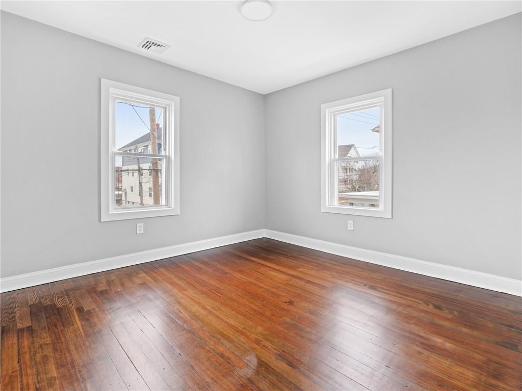 Providence, Rhode Island, 02908, United States, 4 Bedrooms Bedrooms, ,2 BathroomsBathrooms,Residential,For Sale,2007519