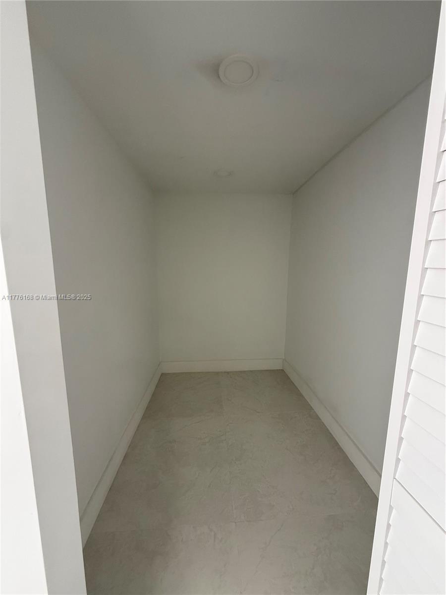 Miami, Florida, 33165, United States, 4 Bedrooms Bedrooms, ,3 BathroomsBathrooms,Residential,For Sale,1849955