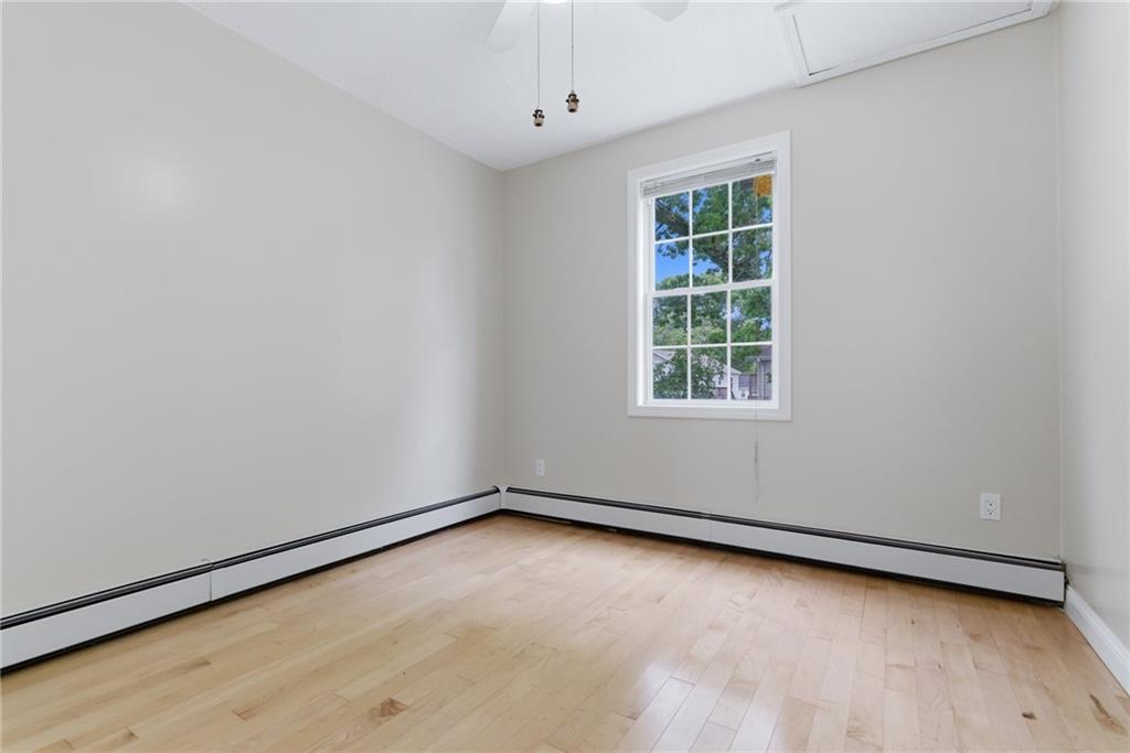 Warwick, Rhode Island, 02889, United States, 5 Bedrooms Bedrooms, ,3 BathroomsBathrooms,Residential,For Sale,2048258