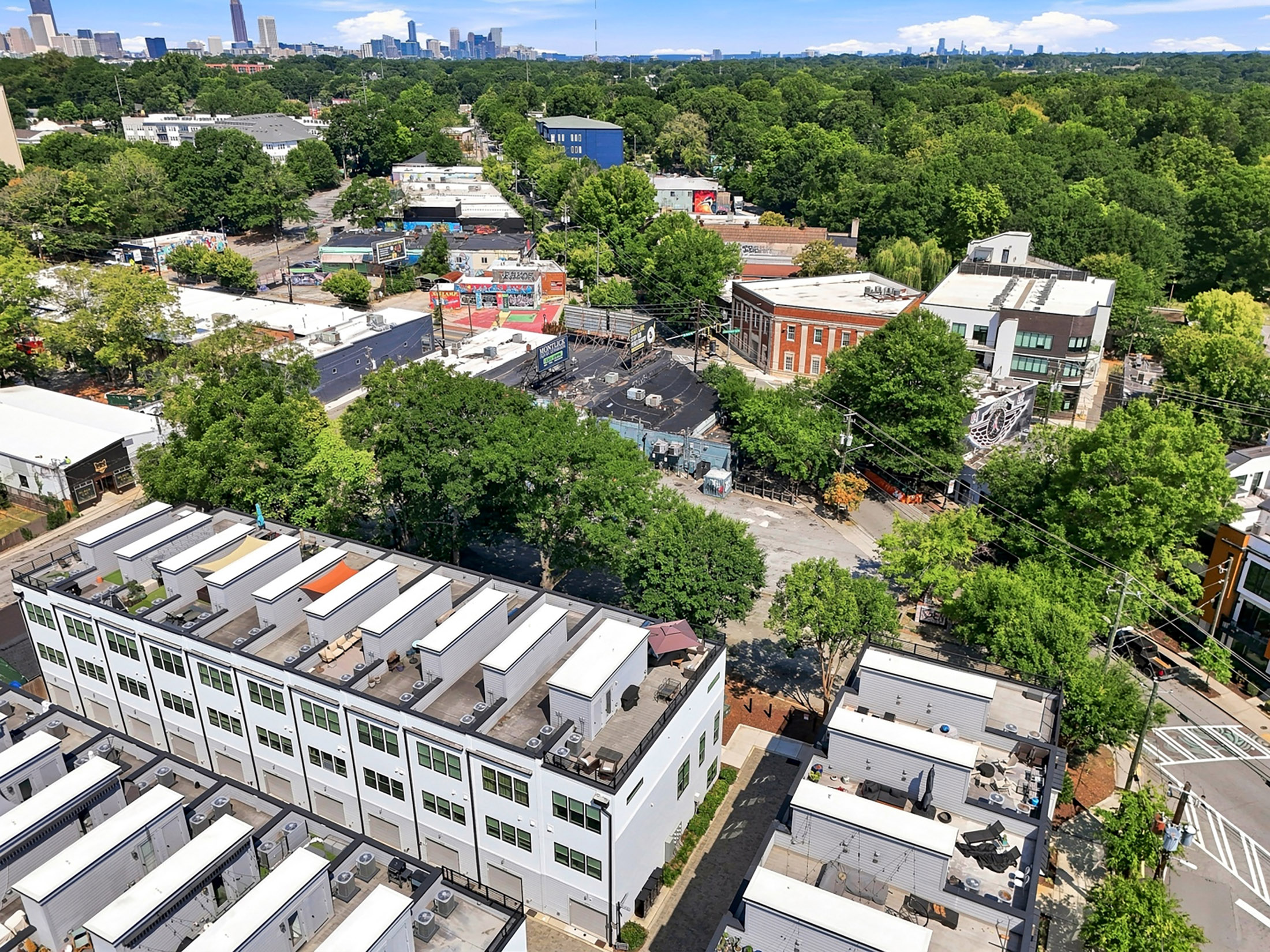  Modern End Unit Townhome with Expansive Rooftop Terrace - 物件實景