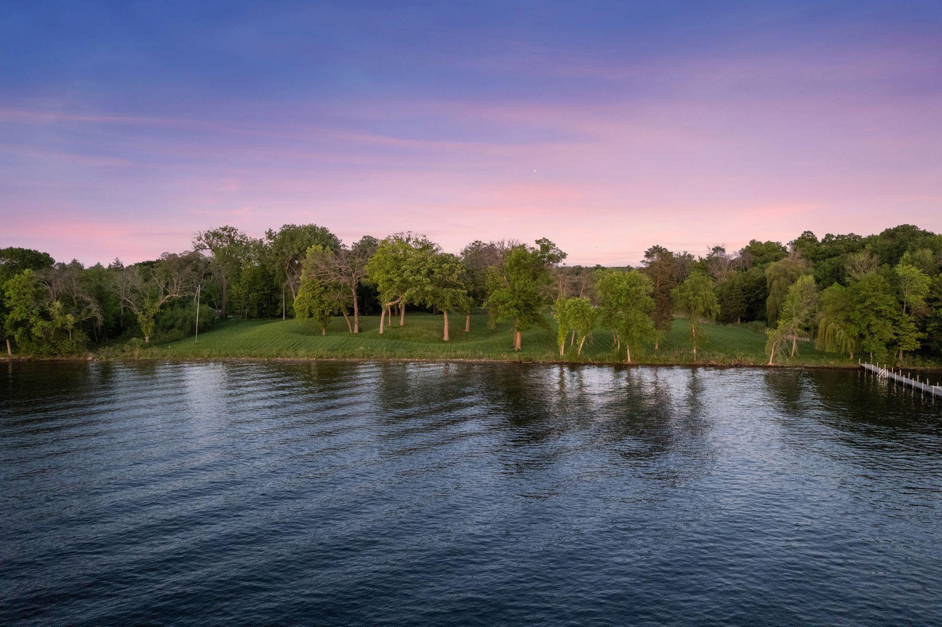 Wayzata, Minnesota, 55391, United States, 5 Bedrooms Bedrooms, ,3 BathroomsBathrooms,Residential,For Sale,1913514