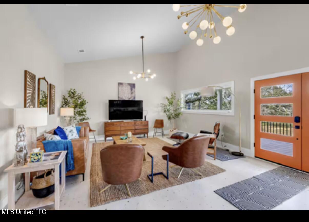 Bay Saint Louis, Mississippi, 39520, United States, 2 Bedrooms Bedrooms, ,2 BathroomsBathrooms,Residential,For Sale,1968708