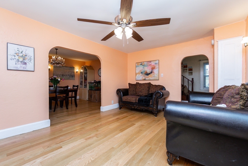 Revere, Massachusetts, 02151, United States, 3 Bedrooms Bedrooms, ,2 BathroomsBathrooms,Residential,For Sale,1942979