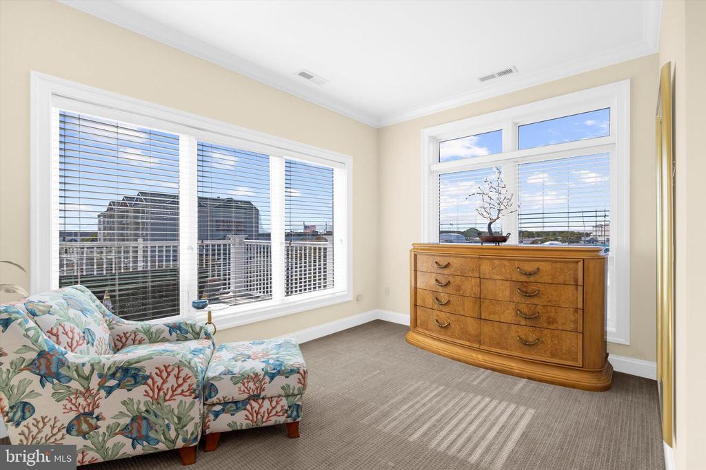 Grasonville, Maryland, 21638, United States, 4 Bedrooms Bedrooms, ,4 BathroomsBathrooms,Residential,For Sale,1989342