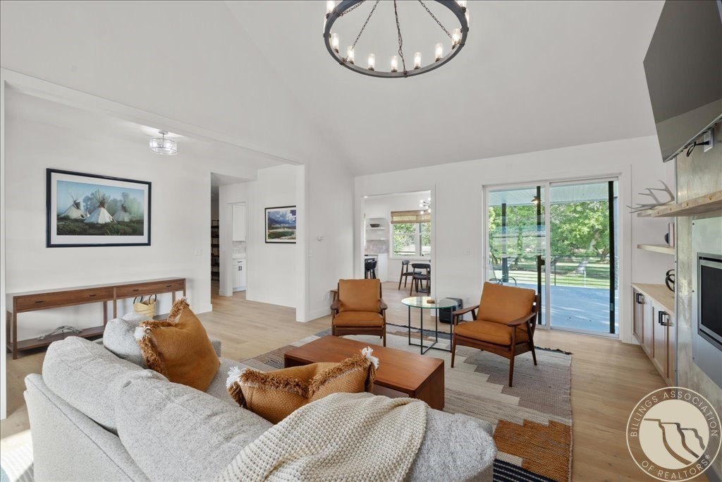 Columbus, Montana, 59019, United States, 4 Bedrooms Bedrooms, ,3 BathroomsBathrooms,Residential,For Sale,1977555