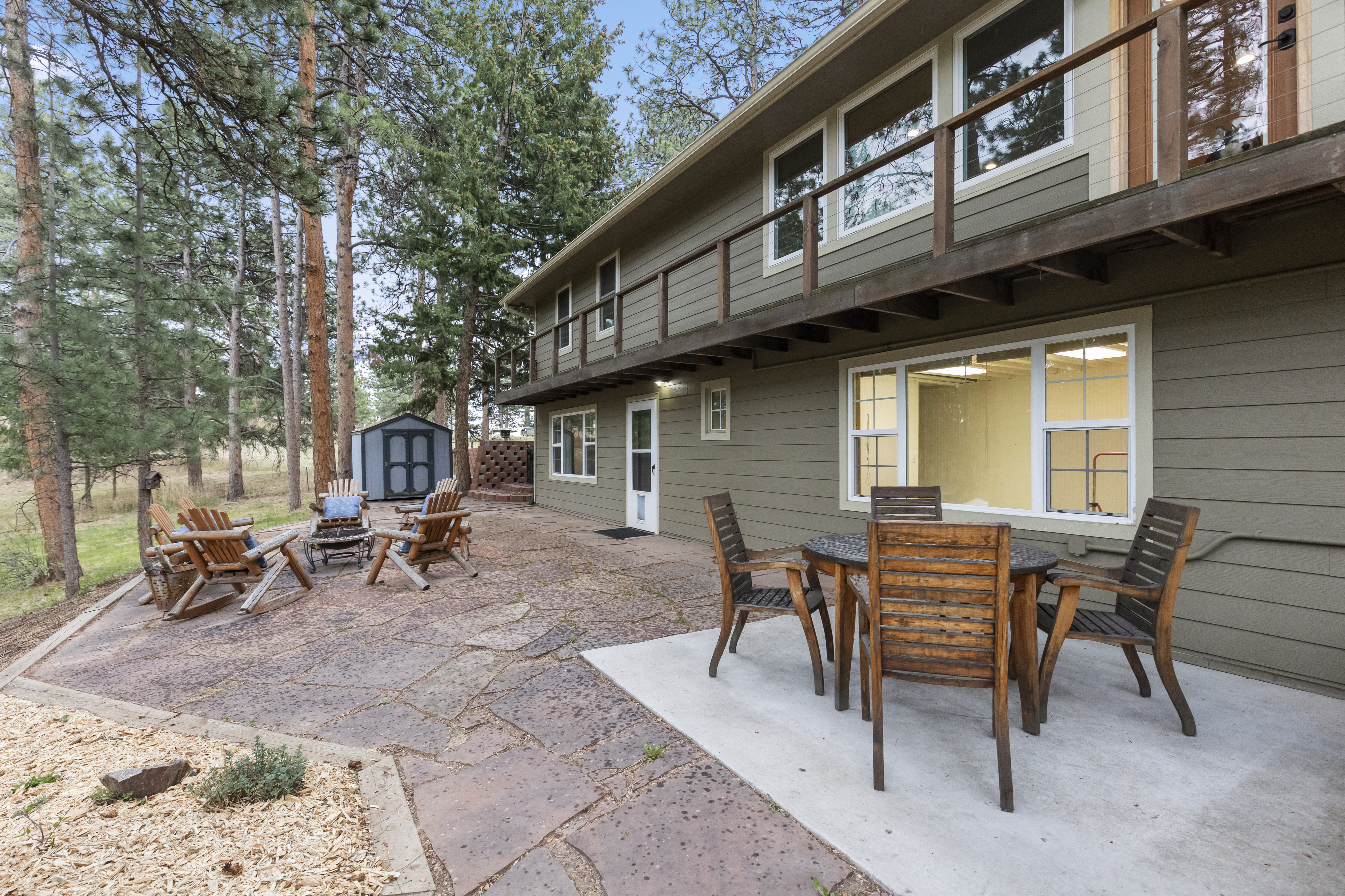  Charming Indian Hills Home on a Rare 1.6-Acre Lot - 物件實景