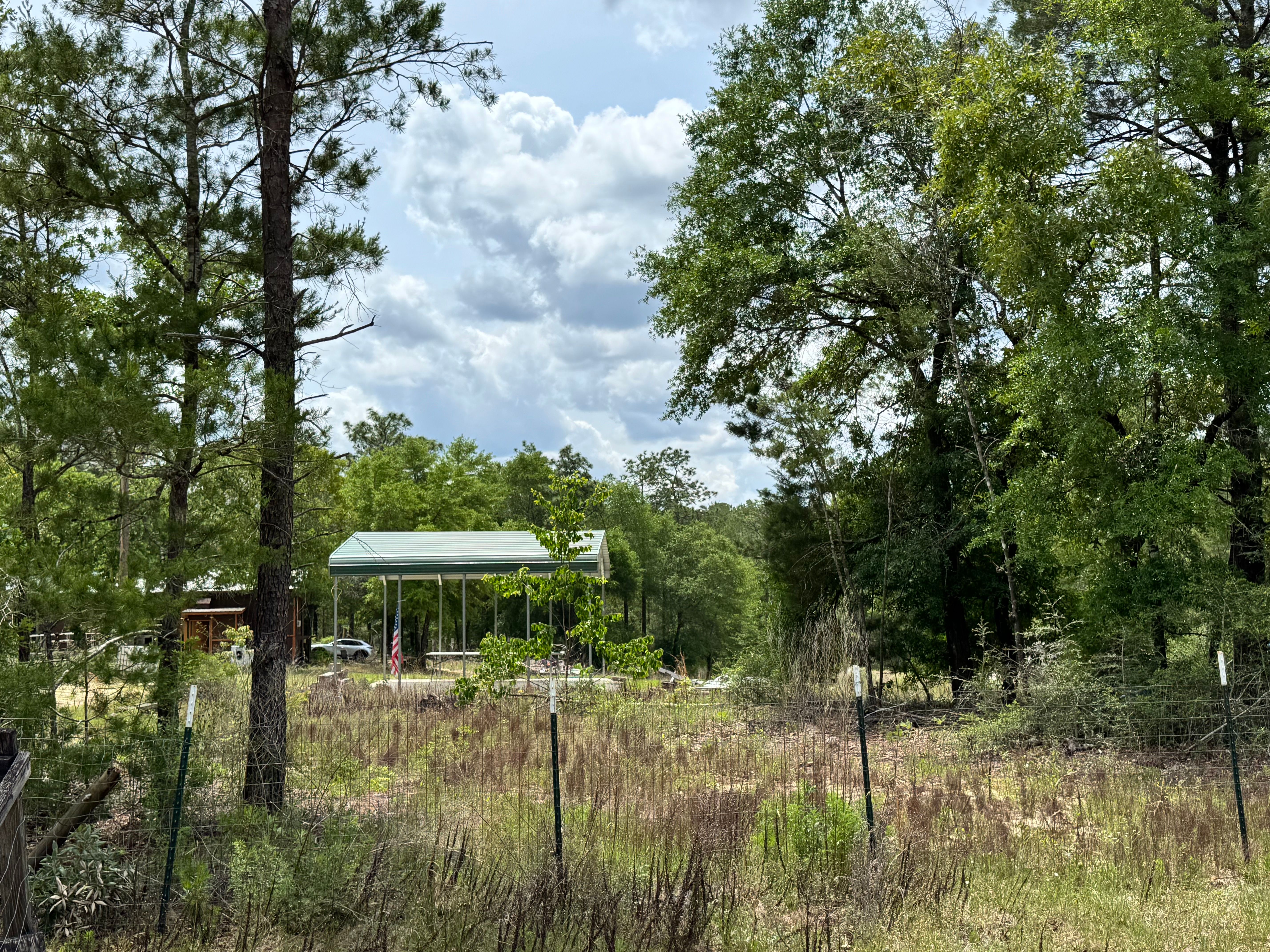  Private 7.55-Acre Property with Existing Infrastructure - 物件實景