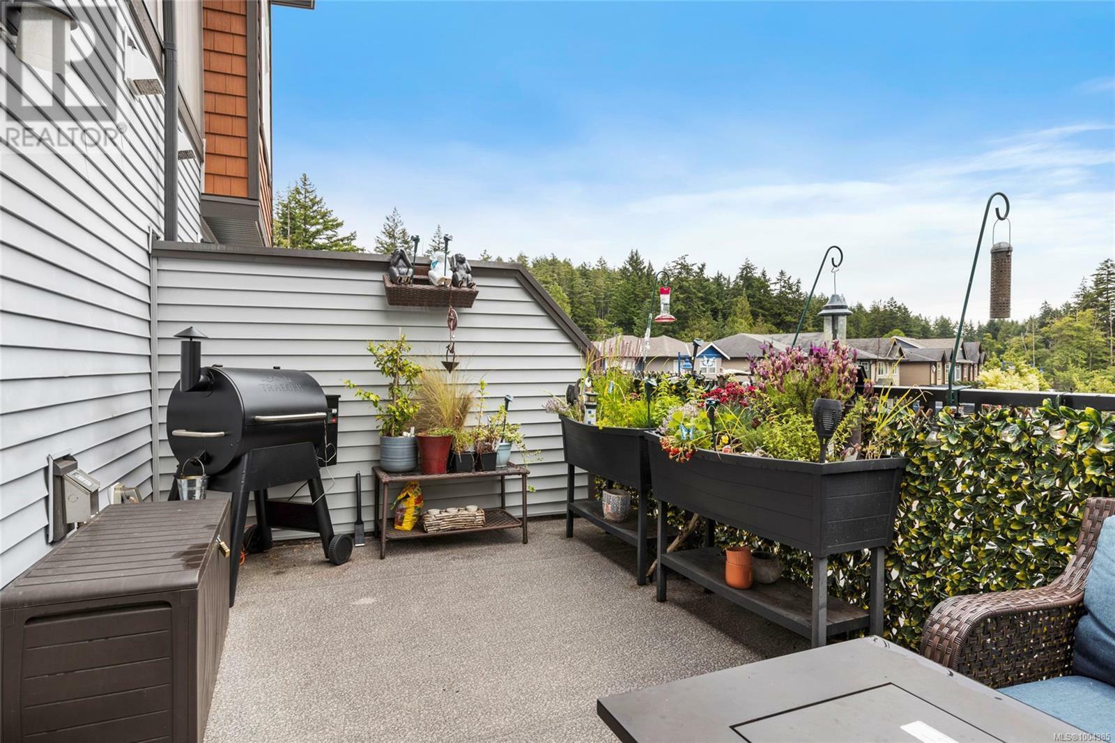 LANGFORD, British Columbia, V9C 4M8, CA, 3 Bedrooms Bedrooms, ,3 BathroomsBathrooms,Residential,For Sale,1877316