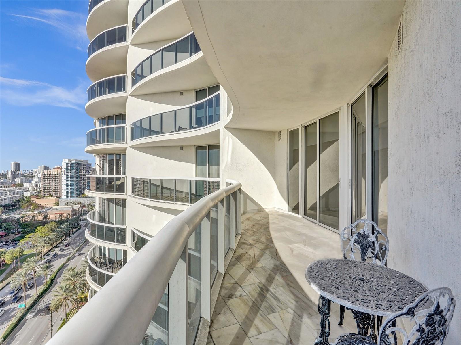 Sunny Isles Beach, Florida, 33160, United States, 2 Bedrooms Bedrooms, ,3 BathroomsBathrooms,Residential,For Sale,1794345