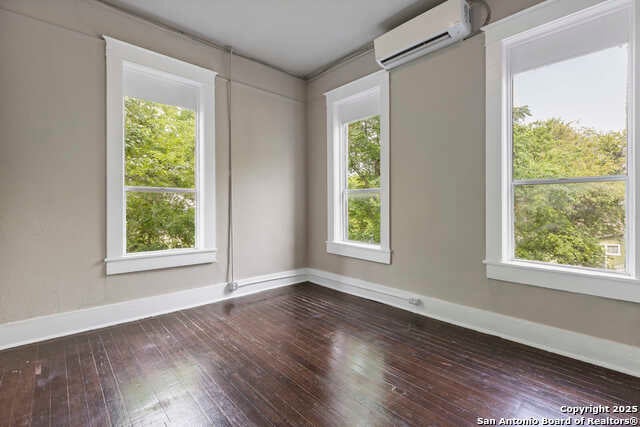 San Antonio, Texas, 78204, United States, ,Residential,For Sale,1813516