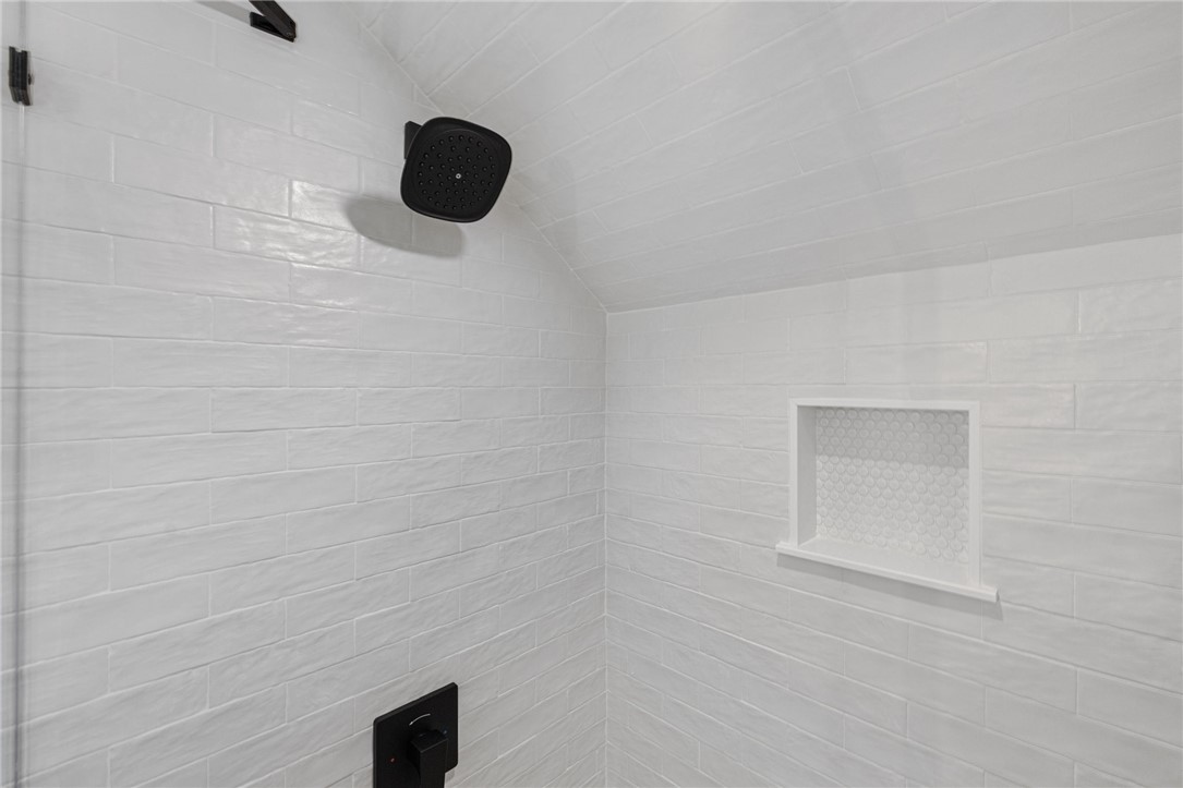 Providence, Rhode Island, 02906, United States, 4 Bedrooms Bedrooms, ,3 BathroomsBathrooms,Residential,For Sale,2000576