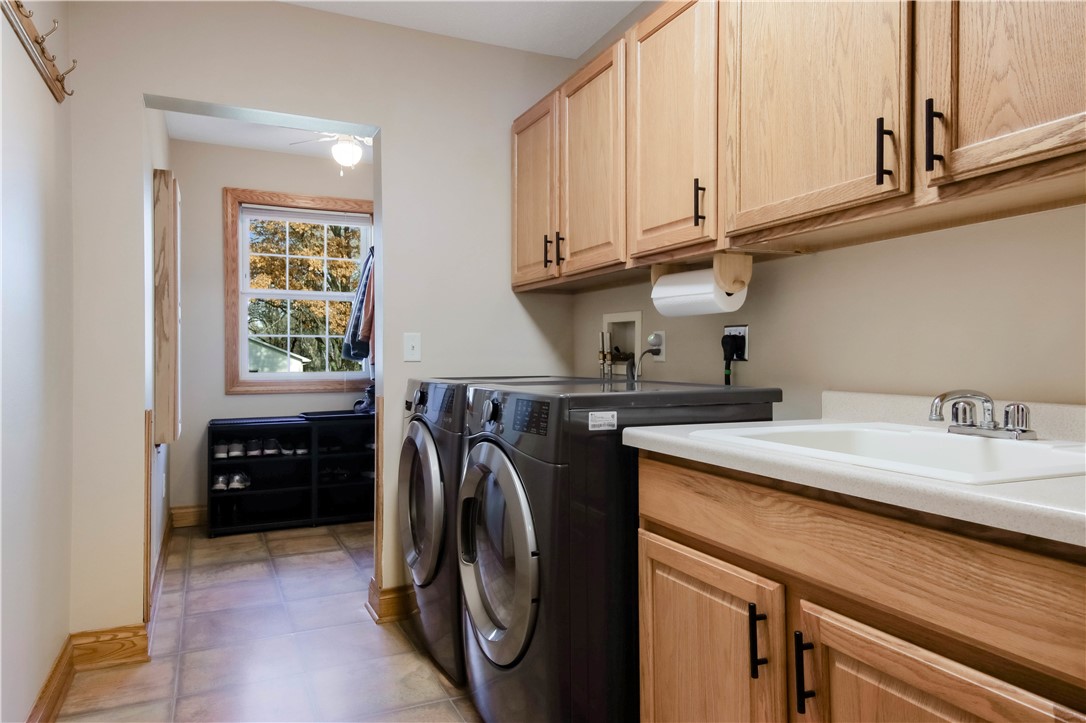 Chippewa Falls, Wisconsin, 54729, United States, 3 Bedrooms Bedrooms, ,4 BathroomsBathrooms,Residential,For Sale,1994232