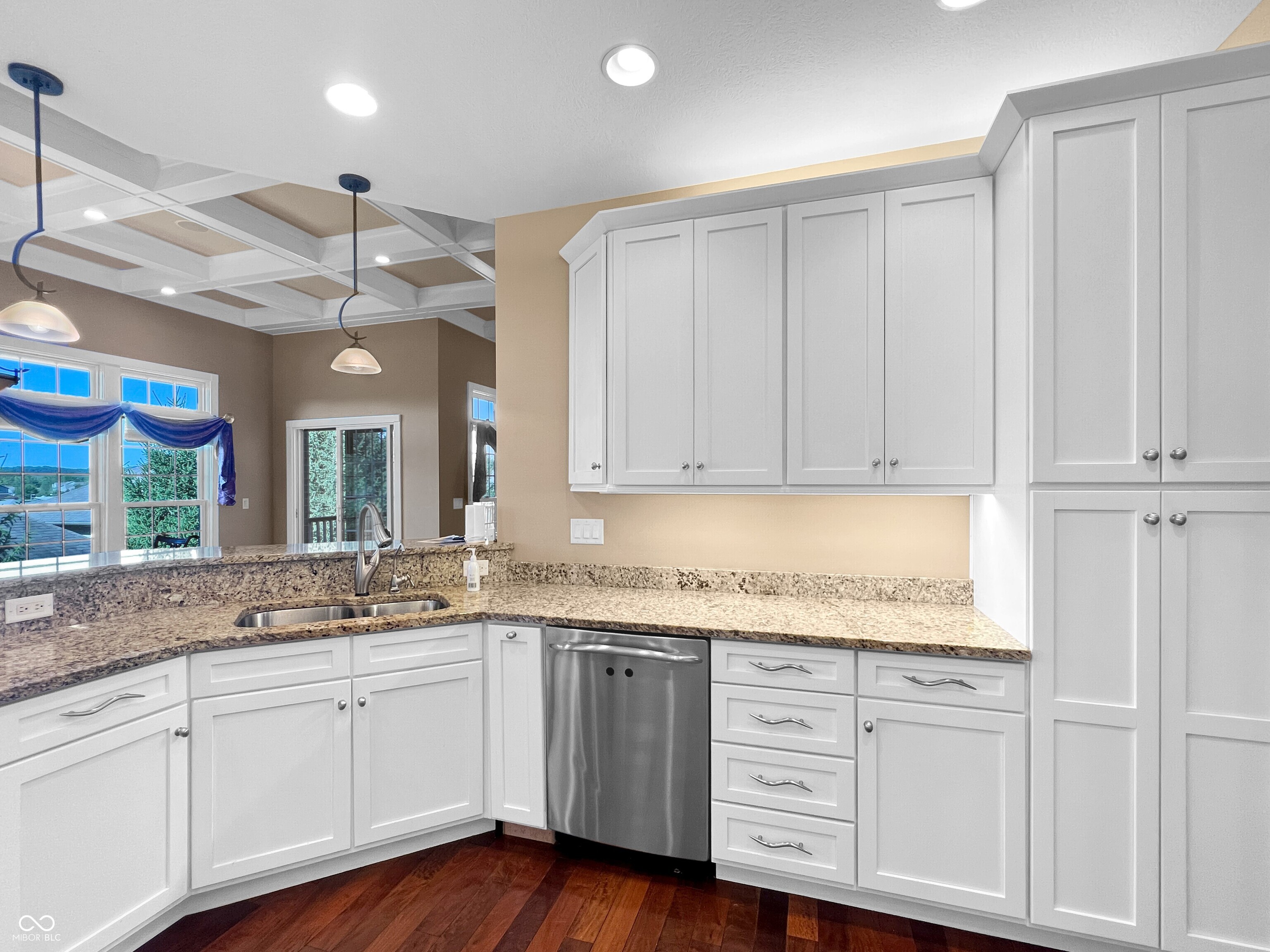 Columbus, Indiana, 47201, United States, 3 Bedrooms Bedrooms, ,3 BathroomsBathrooms,Residential,For Sale,1977125