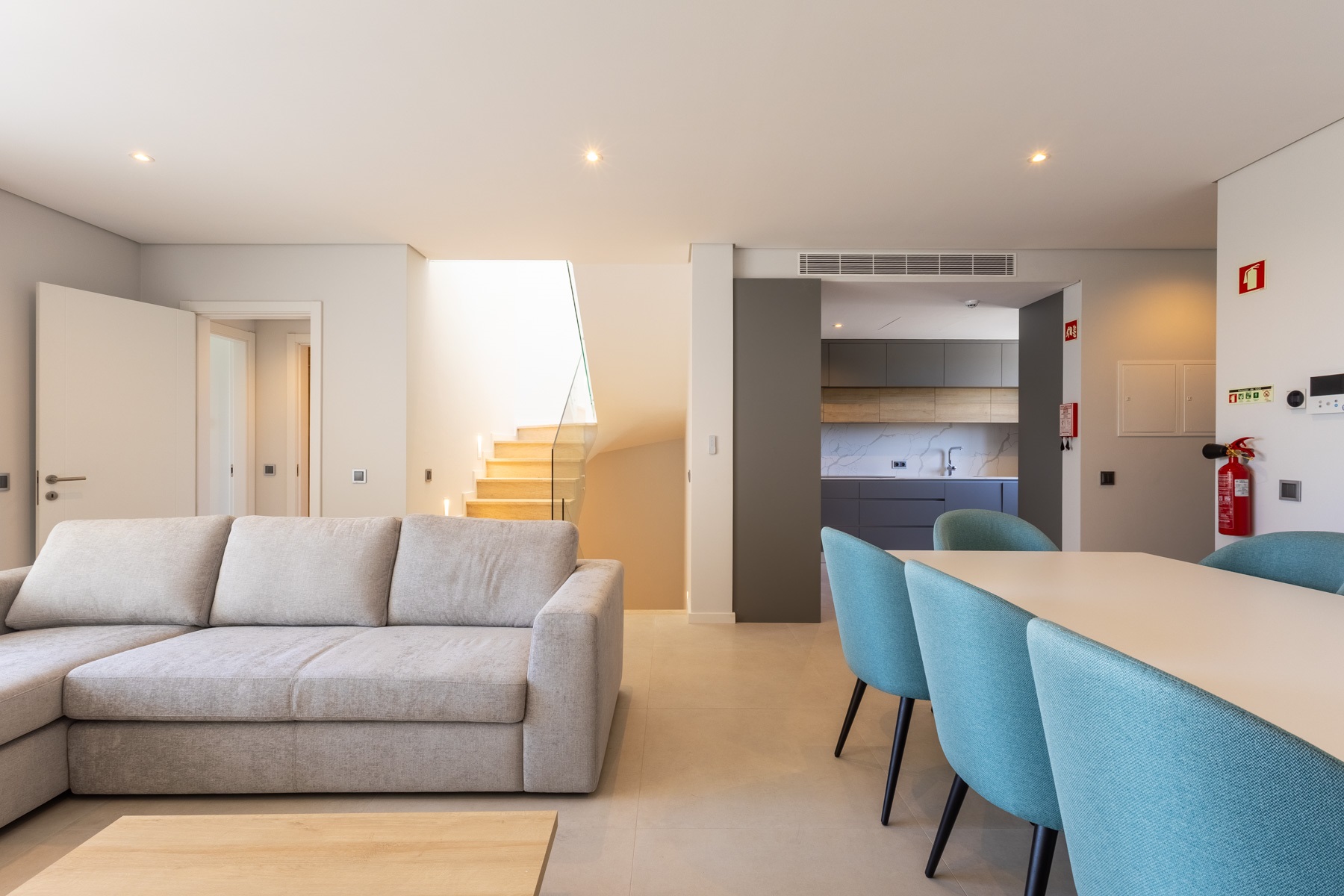  Semi-detached house, 2 bedrooms, for Sale - 物件實景