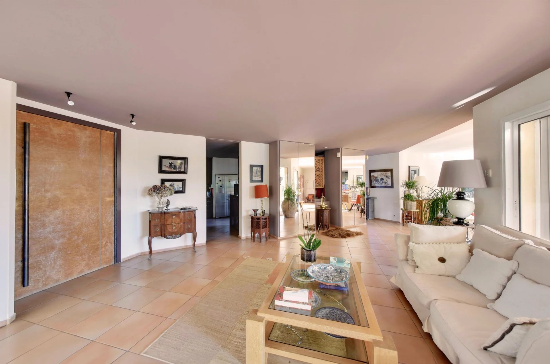 Perpignan, Occitanie, 66000, FR, 3 Bedrooms Bedrooms, ,3 BathroomsBathrooms,Residential,For Sale,1669369